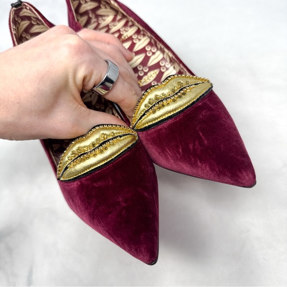 NEW Christian Louboutin Hot Chick Kiss Swarovski Crystal Velvet Pointed Toe Heel - Picture 6 of 16